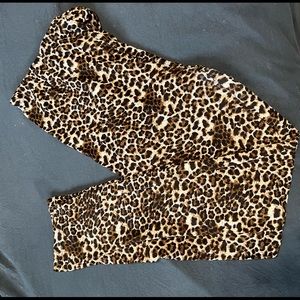 Leopard leggings